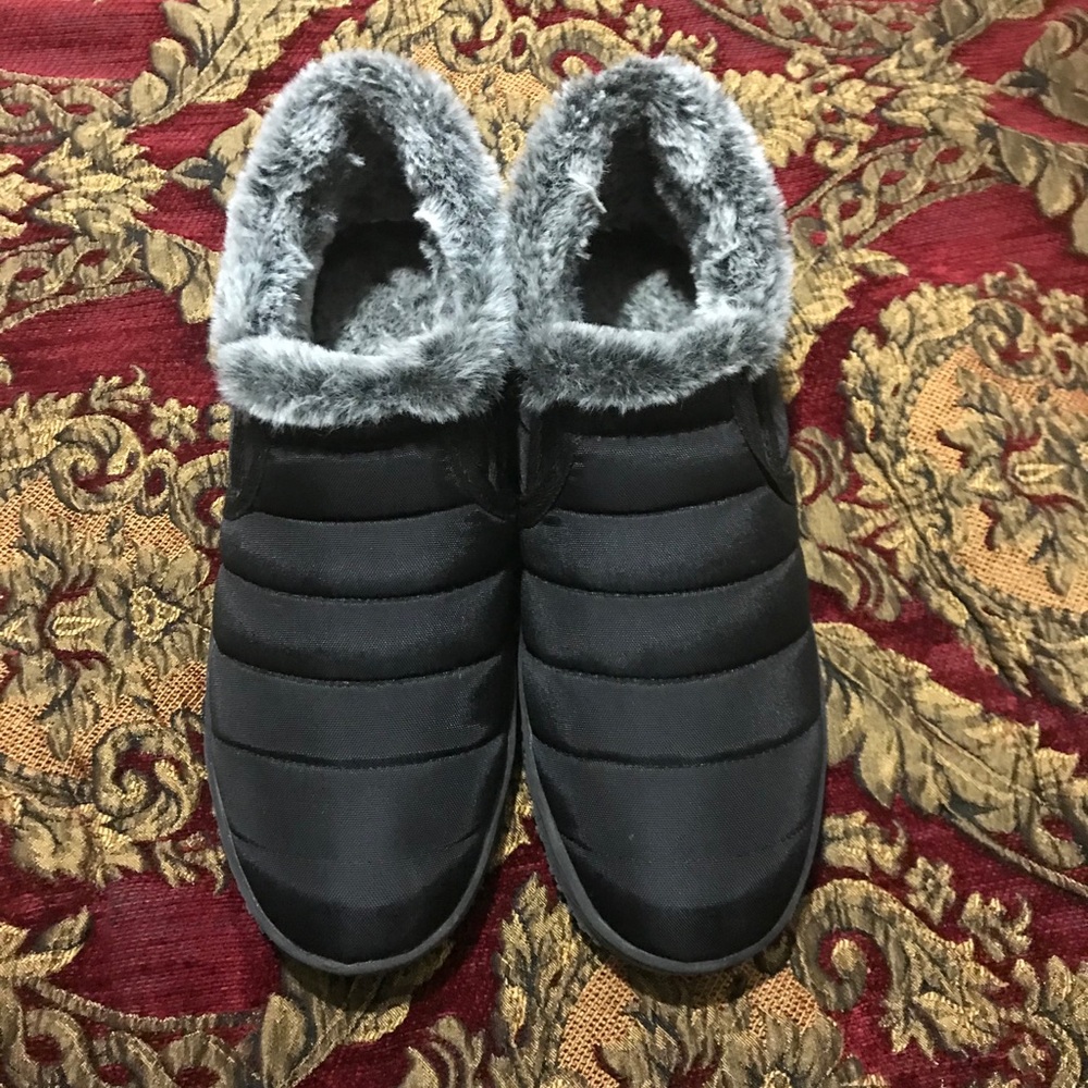 Minnetonka ankle boots